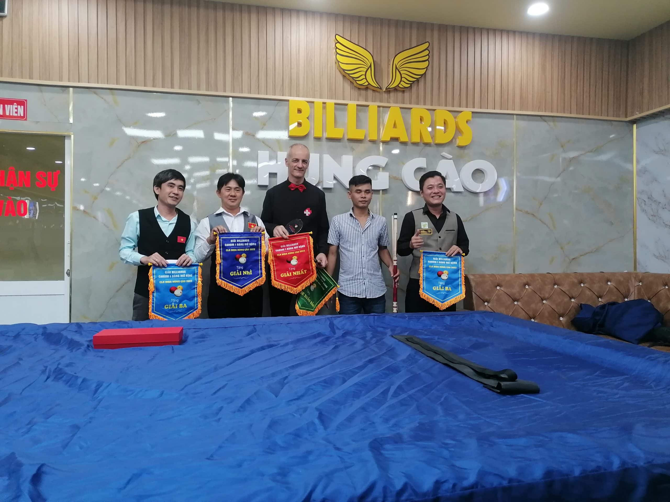 Vietnam – Tournoi à la bande au Billiard Club Hung Cao